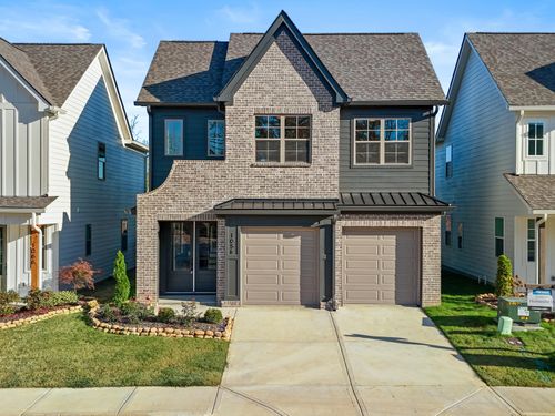 1058 Cityscape Vw, Chattanooga, TN, 37405-2439 | Card Image