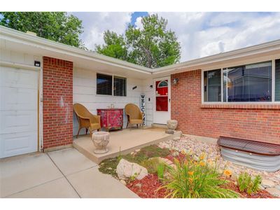 4737 S Oak Ct, House other with 5 bedrooms, 2 bathrooms and null parking in Littleton CO | Image 1