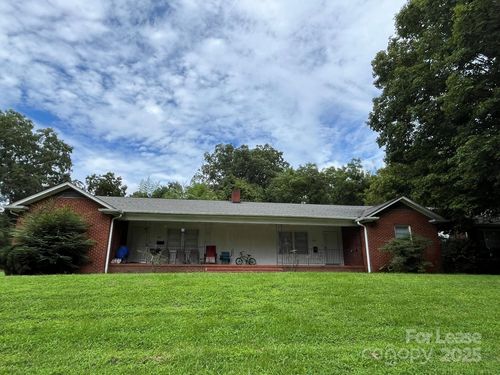 1049 E Main St, Albemarle, NC, 28001-5016 | Card Image