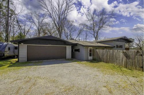 1524 Junior Deputy Rd, Little Rock, AR, 72205-6636 | Card Image