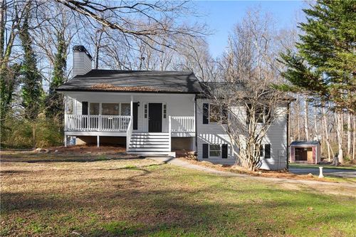 3928 Doe Run Drive, Powder Springs, GA, 30127 | Card Image