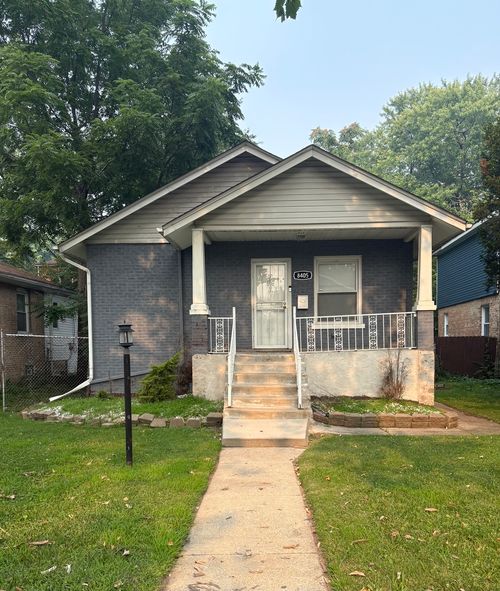 8405 S Vernon Ave, Chicago, IL, 60619-6016 | Card Image