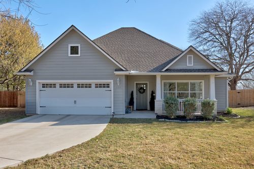 502 Nw River Rd, Martindale, TX, 78655-3029 | Card Image