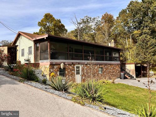 209 Shadow Hawk Ln, PORT MATILDA, PA, 16870-7515 | Card Image