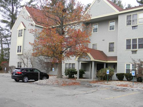 22-14 Turnbuckle Ln, Merrimack, NH, 03054-4450 | Card Image