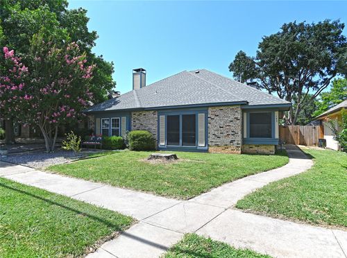 145 E Windsor Dr, Denton, TX, 76209-8313 | Card Image