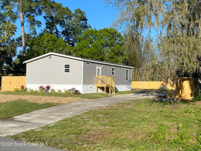 31 Annette Dr, House other with 3 bedrooms, 2 bathrooms and null parking in Melbourne FL | Image 5