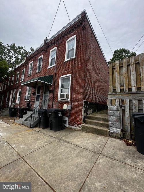 200 Cedar Street, WILMINGTON, DE, 19805 | Card Image