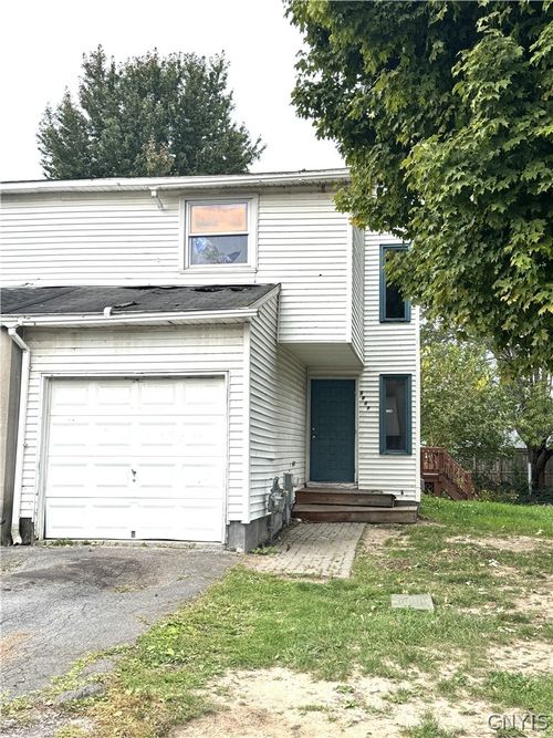 5447 Borgase Lane, Clay, NY, 13041 | Card Image