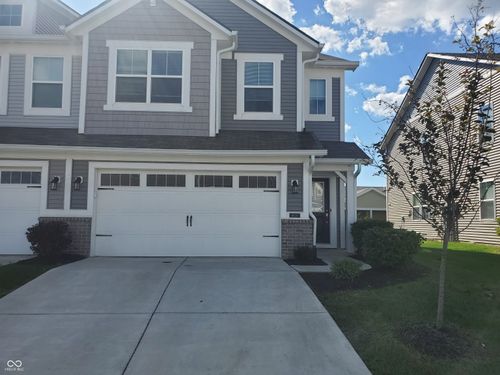 9823 Kenwood St, Avon, IN, 46123-5002 | Card Image