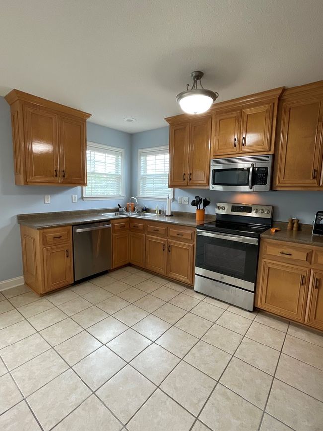 5149 Branch Point Dr, House other with 3 bedrooms, 2 bathrooms and null parking in Valdosta GA | Image 6