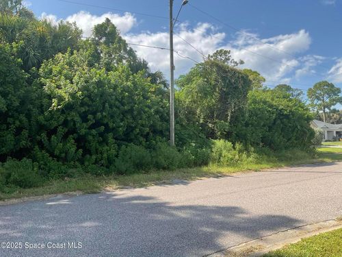 520 Arabella Ln, COCOA, FL, 32927 | Card Image