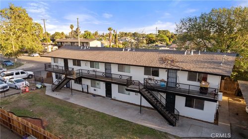 2452 S 9th, Fresno, CA, 93725 | Card Image