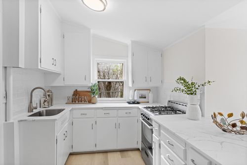 5516 45th Ave S, Minneapolis, MN, 55417-2337 | Card Image
