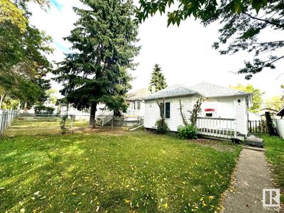 11149 97 St Nw, House other with 2 bedrooms, 1 bathrooms and null parking in Edmonton AB | Image 3