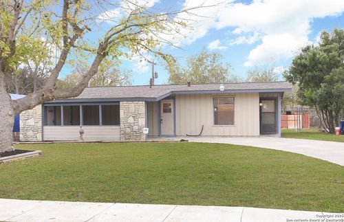 110 Tropicana Pl, San Antonio, TX, 78242-1053 | Card Image