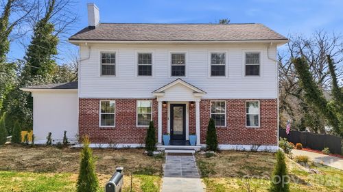 1407 Mimosa Ln Nw, Lenoir, NC, 28645-5039 | Card Image