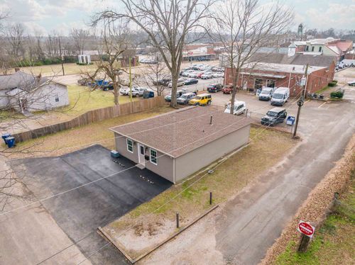 107 W Latta Ln, Somerville, TN, 38068-1301 | Card Image