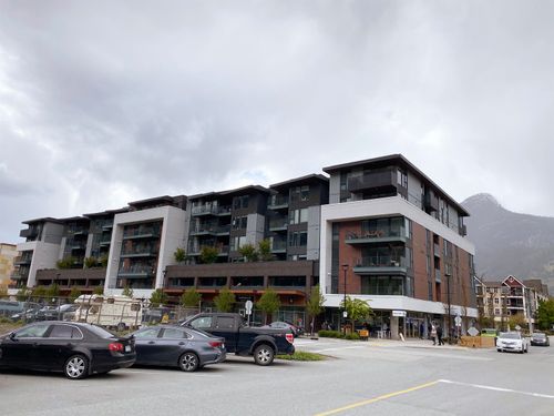214-37881 Cleveland Ave, Squamish, BC, V8B0Z7 | Card Image