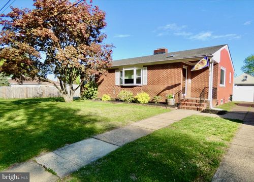 710 W 14th St, Historic New Castle, DE, 19720-4946 | Card Image