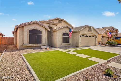 3913 W Escuda Drive, Glendale, AZ, 85308 | Card Image