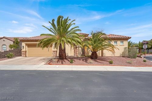 2318 Shorewood Hills Ave, Henderson, NV, 89052-8764 | Card Image