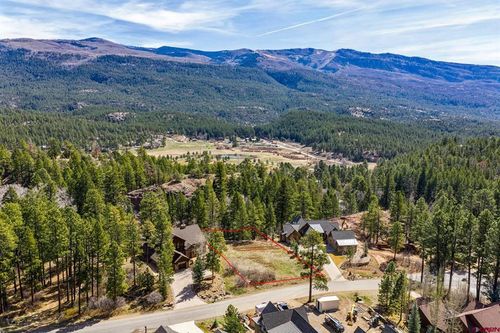 211 Cliffs Edge Dr, Durango, CO, 81301-7029 | Card Image