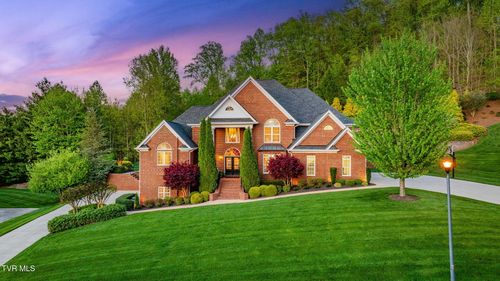 5005 Preston Park Dr, Kingsport, TN, 37664-6539 | Card Image