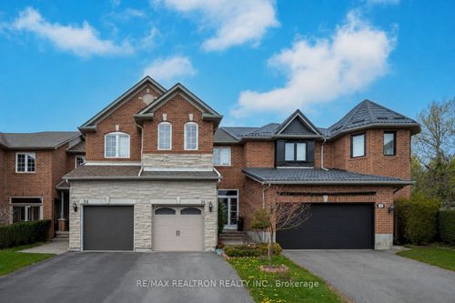 36 Edgemont Crt, Richmond Hill, ON, L4S2H8 | Card Image