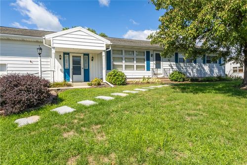1390 Pottsville Pike, SHOEMAKERSVILLE, PA, 19555-1722 | Card Image