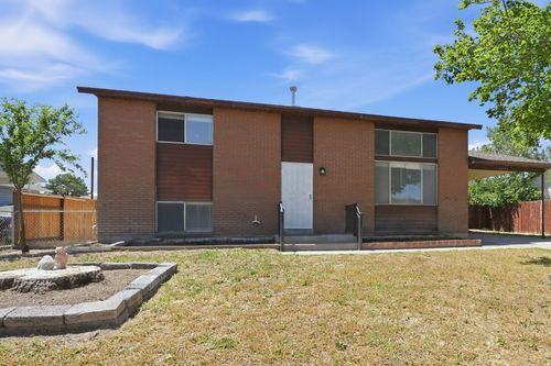 6166 S Cumulus Cir, Kearns, UT, 84118-5220 | Card Image