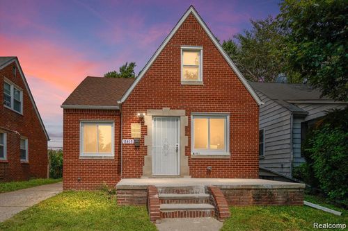8415 Sherman Ave, Warren, MI, 48089-3057 | Card Image