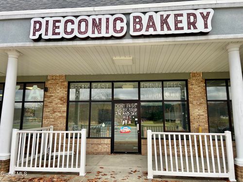 3-15 Dardess Dr, Chatham, NY, 12037-1439 | Card Image