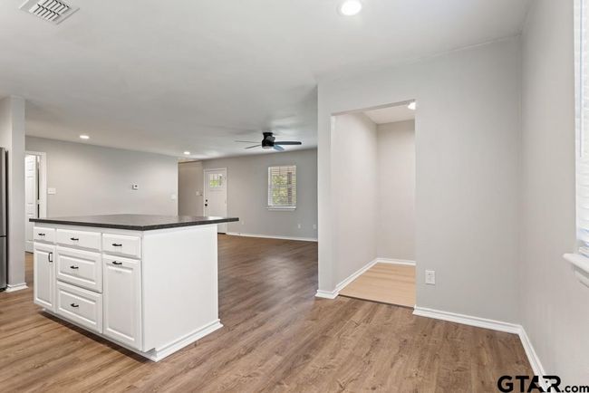 18112 County Road 2142, House other with 3 bedrooms, 3 bathrooms and null parking in Troup TX | Image 15