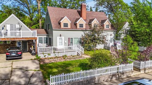 1311 Summit Ave, Detroit Lakes, MN, 56501-3803 | Card Image