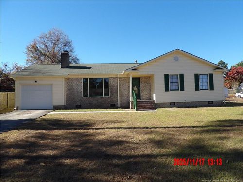 537 Deerpath Dr, Fayetteville, NC, 28311-1231 | Card Image