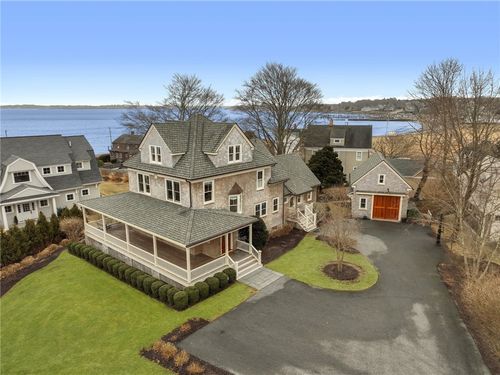 17 Bryer Ave, Jamestown, RI, 02835-1509 | Card Image