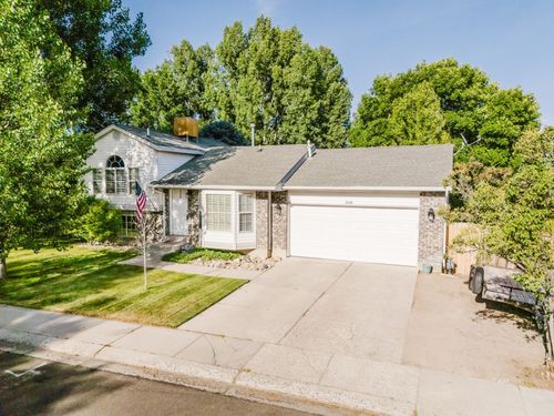 2106 Colonial Dr, Elko, NV, 89801-4561 | Card Image