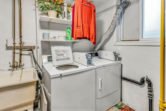 1 - 31 Southdale Ave, Home with 0 bedrooms, 1 bathrooms and 1 parking in Kitchener ON | Image 17