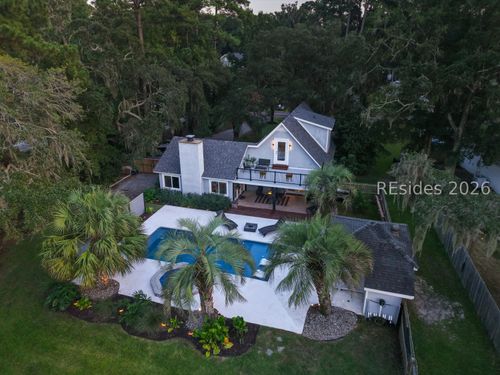 2834 W Royal Oaks Dr, Beaufort, SC, 29902-5918 | Card Image