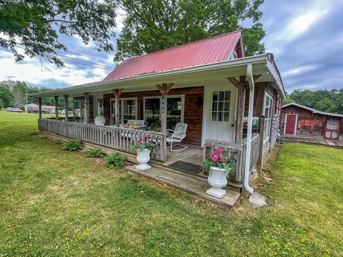 1960 Leffle Webb Rd, Crossville, TN, 38572-3371 | Card Image