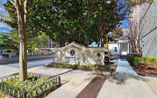 b-1074 Peachtree Walk Ne, Atlanta, GA, 30309-3925 | Card Image