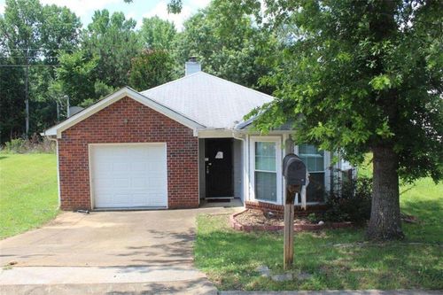 6592 Browns Mill Ferry Dr, Lithonia, GA, 30038-4550 | Card Image