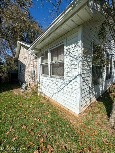 2505 12th Avenue, House other with 2 bedrooms, 1 bathrooms and null parking in Vienna WV | Image 3