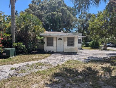 5016 11 Th Avenue S, House other with 2 bedrooms, 1 bathrooms and null parking in Gulfport FL | Image 1