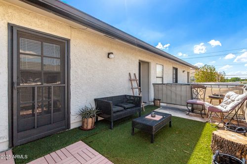 9-3136 N 38th St, Phoenix, AZ, 85018-6334 | Card Image