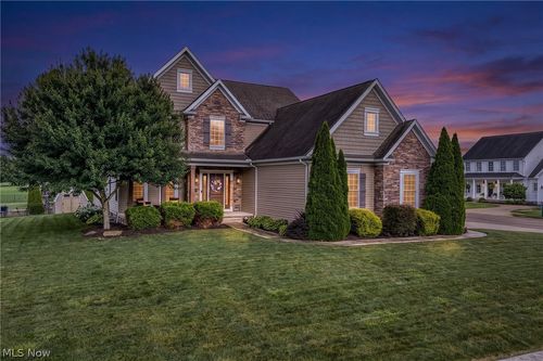 12504 Estate Ave Nw, Uniontown, OH, 44685-5780 | Card Image