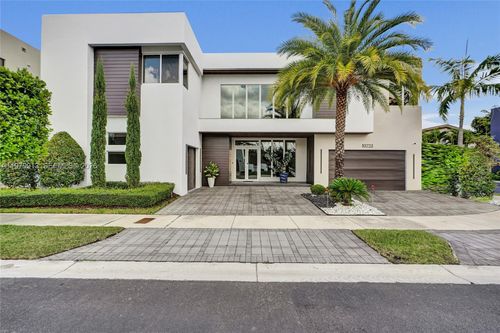 10223 Nw 75th Ter, Doral, FL, 33178-3394 | Card Image