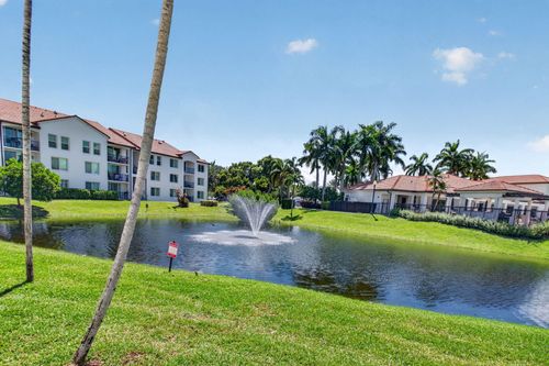 417 Villa Cir, Boynton Beach, FL, 33435-8911 | Card Image