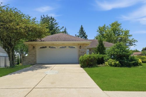 14433 Mallard Dr, Homer Glen, IL, 60491-7825 | Card Image